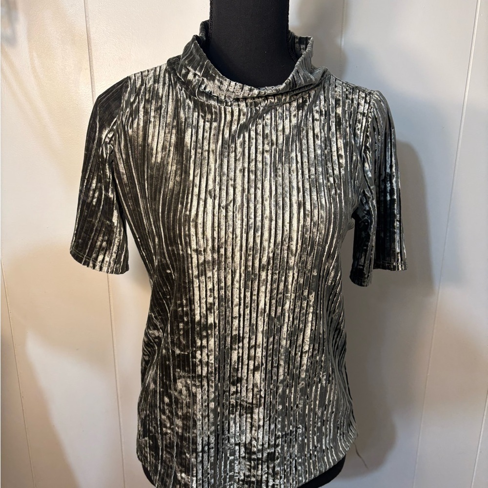 Loft Women’s Olive Green Velour Striped Mock Neck Top Size  XS - Picture 2 of 9